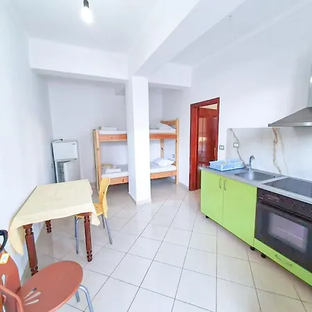 Mikel's House * Sarande