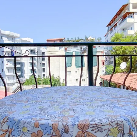 Apartment Mikel's House *